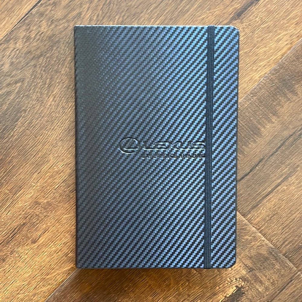 Lexus black carbon fiber look notebook